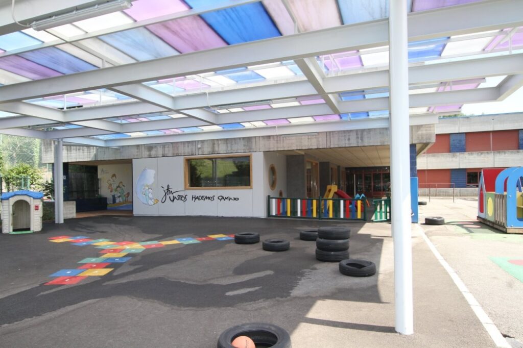 Pabellón infantil del Colegio San Ignacio – Oviedo